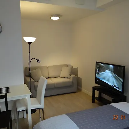 Bulevarding Helmi Apartment *